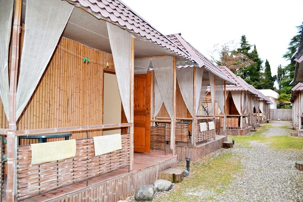 Ostrov Park-Hotel Pizunda Exterior photo
